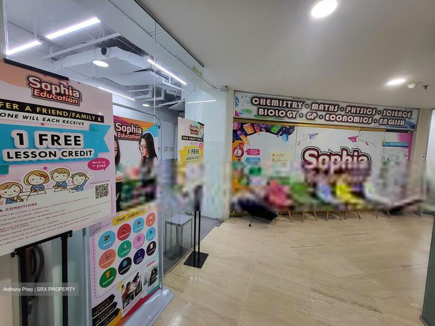 Singapore Shopping Centre (D9), Retail #456009281